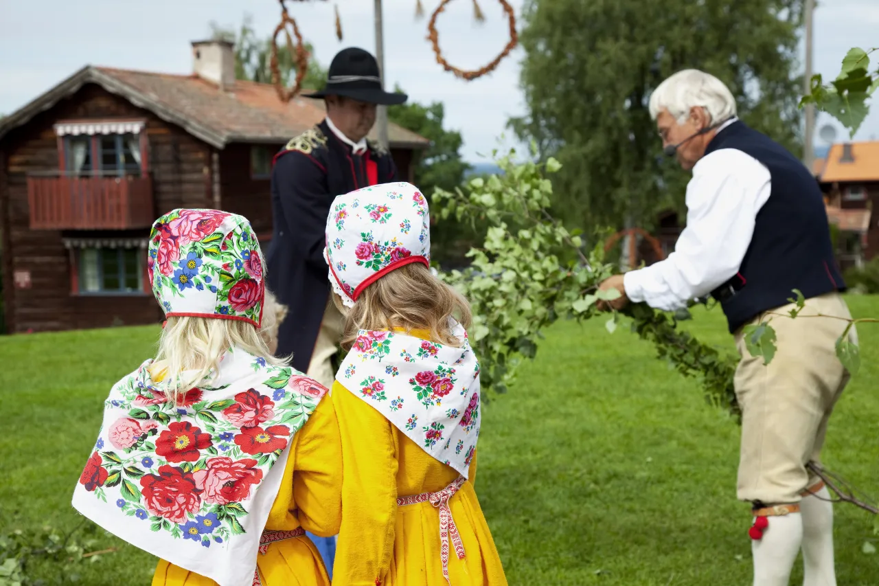 Midsommarfirande på Klockargården i Tällberg. 