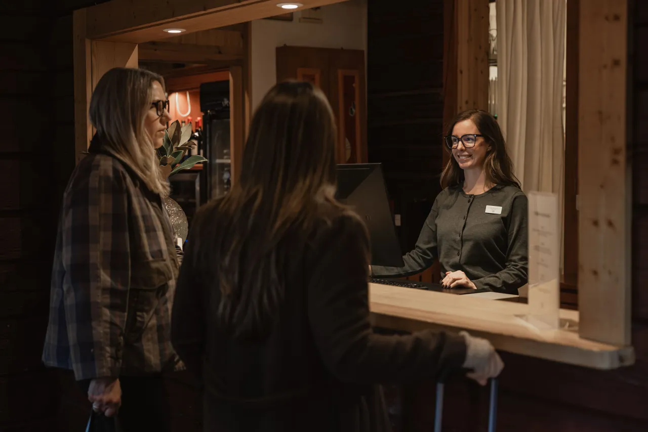 Receptionen på Klockargården.